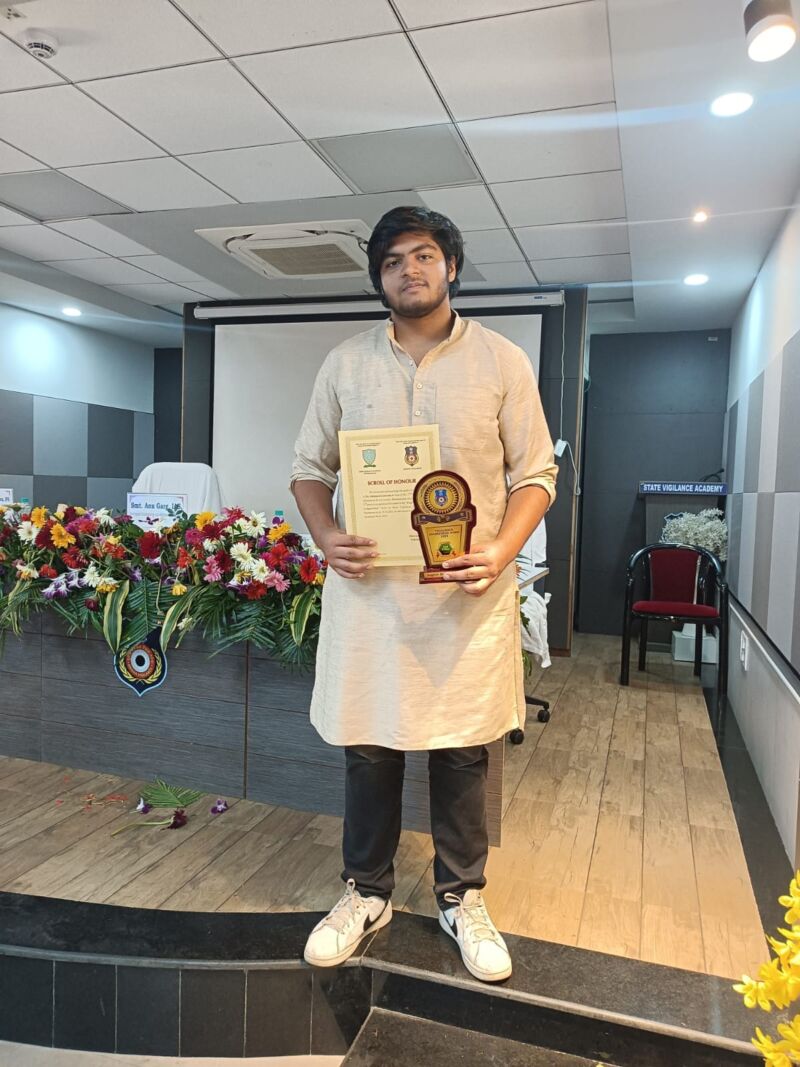 Guru Rani Abhiman Gururani of Kronicle wins 2nd Prize in Inter-College Debate ...